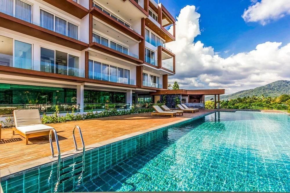 Q Conzept Condominium Karon Exterior photo