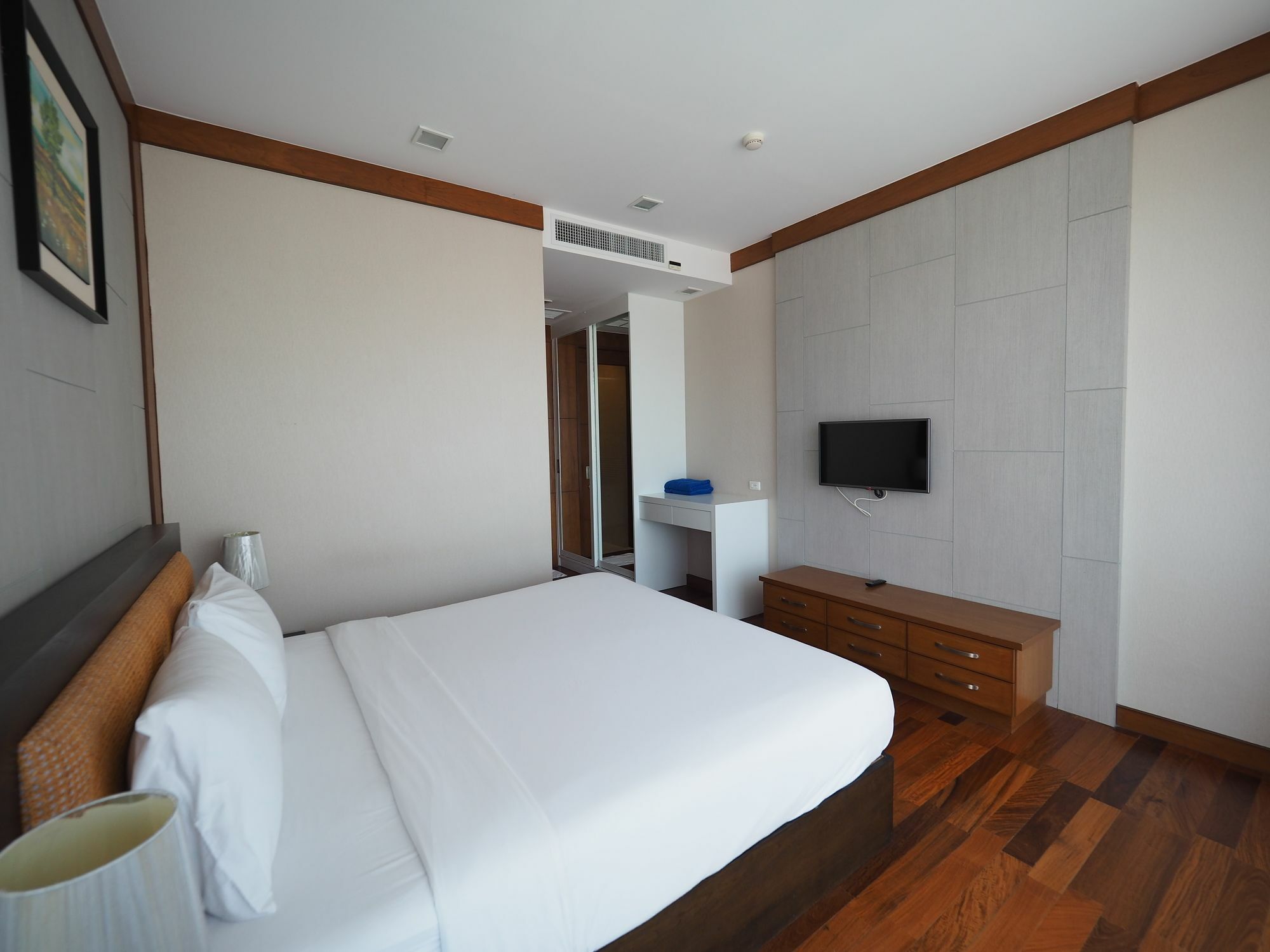 Q Conzept Condominium Karon Exterior photo
