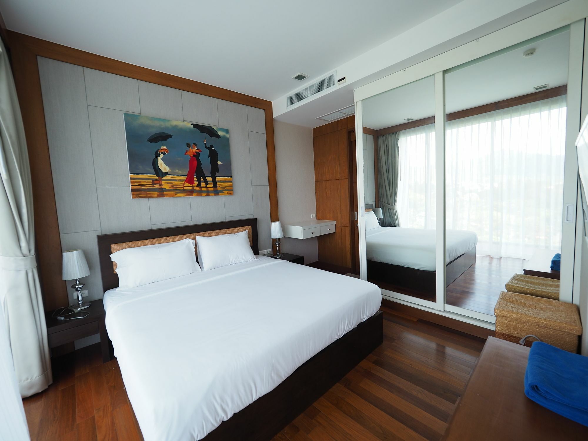 Q Conzept Condominium Karon Exterior photo
